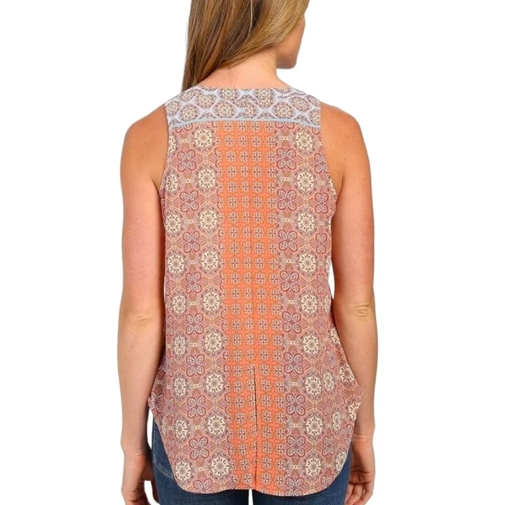 Sanctuary Clothing Women's Collage Craft Printed Sleeveless Blouse